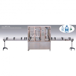 Llenadora y taponeadora de 3 a 5 litros  